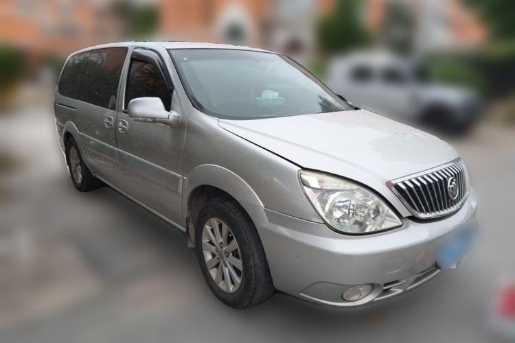 Used Buick GL8 2014 2.4L Classic Edition Front Right 45 Deg
