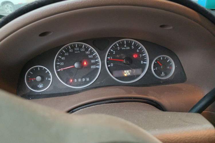 Used Buick GL8 2014 2.4L Classic Edition Instrument Cluster