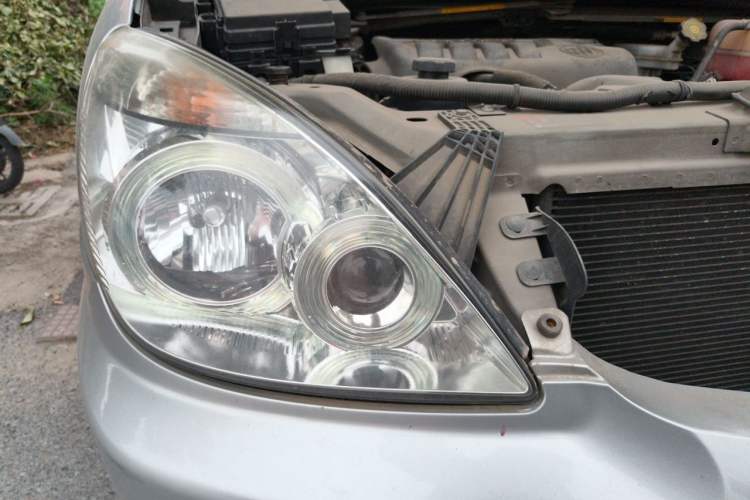 Used Buick GL8 2014 2.4L Classic Edition Right Front Headlight