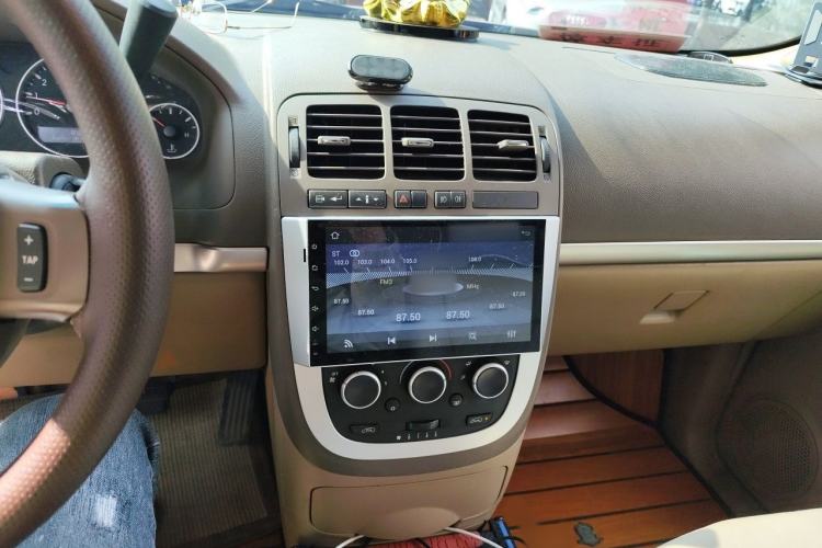 Used Buick GL8 2014 2.4L Classic Edition Audio And AC Panel