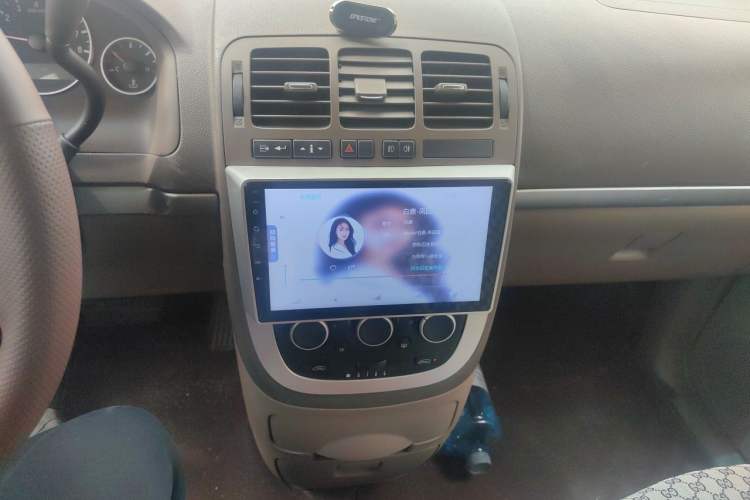 Used Buick GL8 2014 2.4L Classic Edition Audio And AC Panel