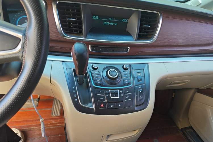 Used Buick GL8 2014 2.4L CT Luxury Business Comfort Edition Audio And AC Panel