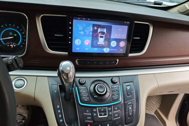 Used Buick GL8 2014 2.4L CT Luxury Business Comfort Edition Audio And AC Panel