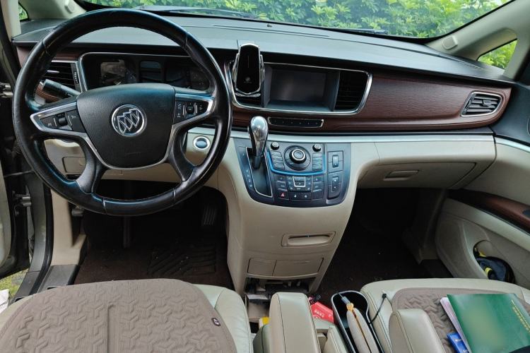Used Buick GL8 2014 3.0L GT Luxury Business Haoya Edition Center Console