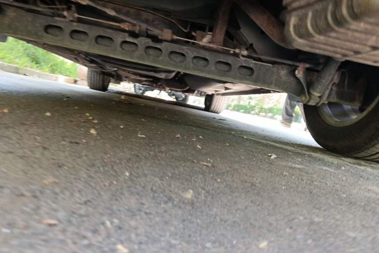 Used Buick GL8 2014 2.4L Executive Edition Chassis Rear