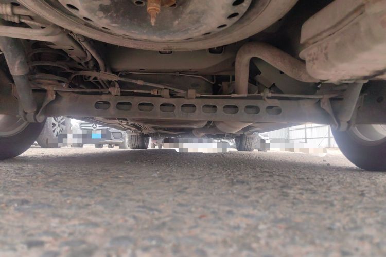 Used Buick GL8 2014 2.4L Classic Edition Chassis Rear