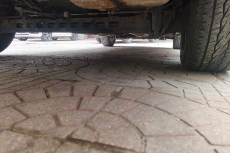 Used Buick GL8 2014 2.4L Classic Edition Chassis Rear Right