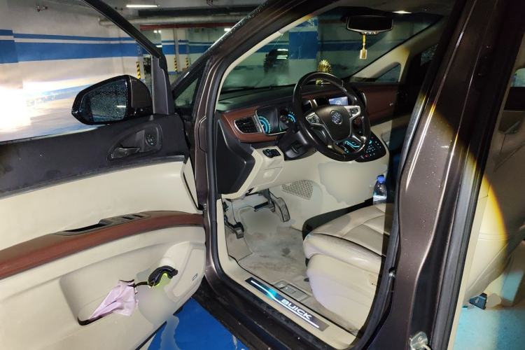 Used Buick GL8 2014 3.0L XT Luxury Business Flagship Edition Driver Seat