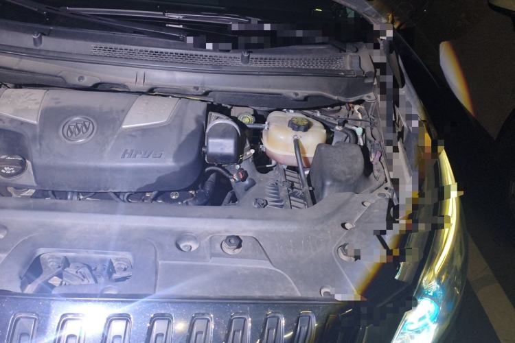 Used Buick GL8 2014 3.0L XT Luxury Business Flagship Edition Engine Bay Left