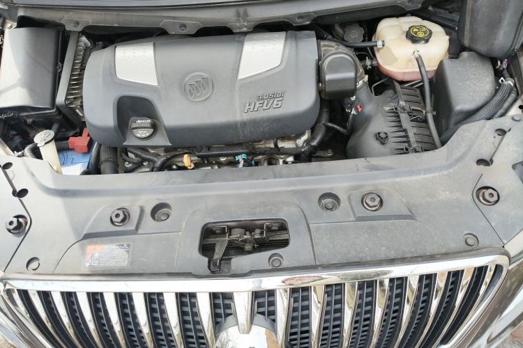 Used Buick GL8 2014 3.0L XT Luxury Business Flagship Edition Engine Bay