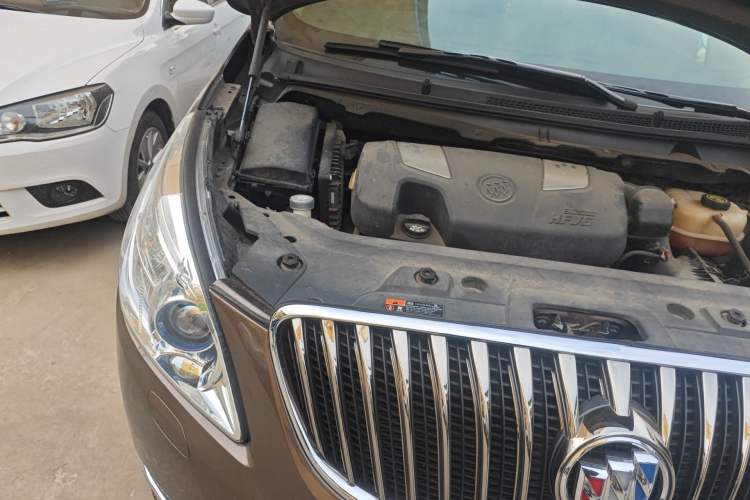 Used Buick GL8 2014 3.0L GT Luxury Business Haoya Edition Engine Bay Right