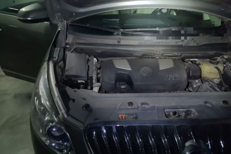 Used Buick GL8 2014 3.0L XT Luxury Business Flagship Edition Engine Bay Right
