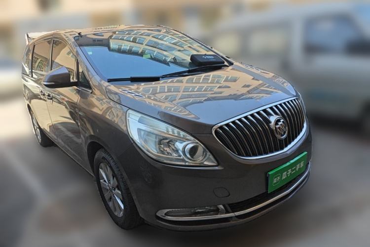 Used Buick GL8 2014 2.4L CT Luxury Business Comfort Edition Front Right 45 Deg