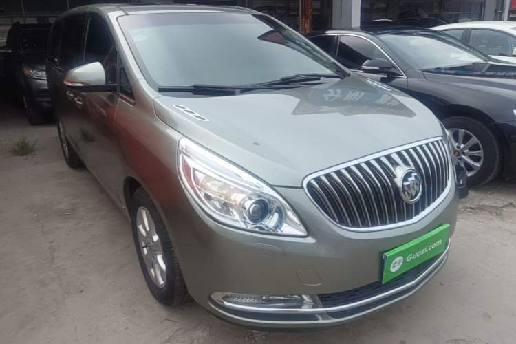 Used Buick GL8 2014 3.0L XT Luxury Business Flagship Edition Front Right 45 Deg