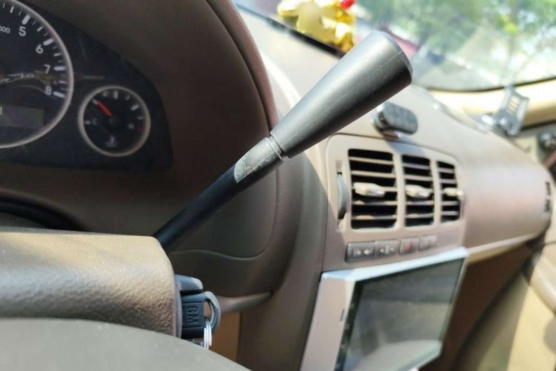 Used Buick GL8 2014 2.4L Classic Edition Gear Lever