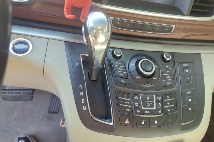 Used Buick GL8 2014 3.0L XT Luxury Business Flagship Edition Gear Lever