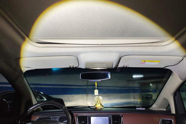 Used Buick GL8 2014 3.0L XT Luxury Business Flagship Edition Headliner