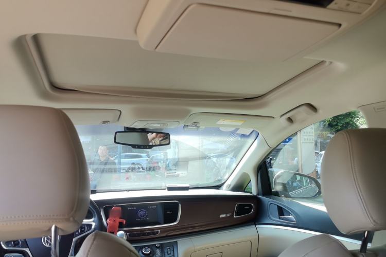 Used Buick GL8 2014 3.0L XT Luxury Business Flagship Edition Headliner