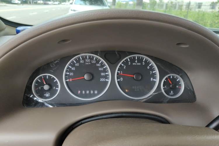 Used Buick GL8 2014 2.4L Classic Edition Instrument Cluster