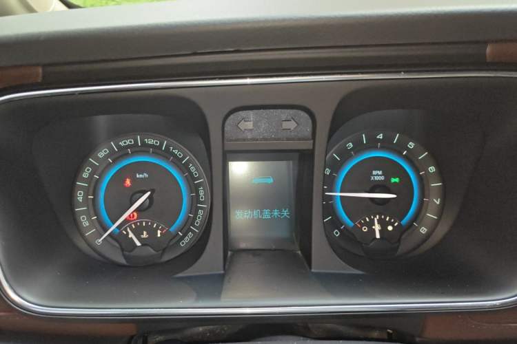 Used Buick GL8 2014 3.0L GT Luxury Business Haoya Edition Instrument Cluster