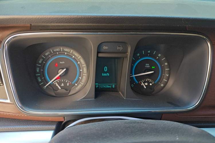 Used Buick GL8 2014 2.4L CT Luxury Business Comfort Edition Instrument Cluster