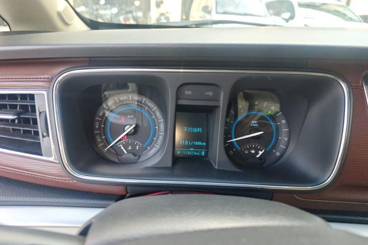 Used Buick GL8 2014 3.0L XT Luxury Business Flagship Edition Instrument Cluster