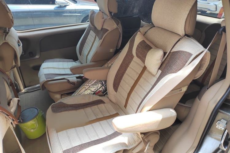 Used Buick GL8 2014 2.4L Comfort Edition Interior 4