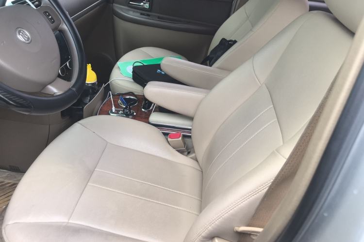 Used Buick GL8 2014 2.4L Classic Edition Left Front Seat