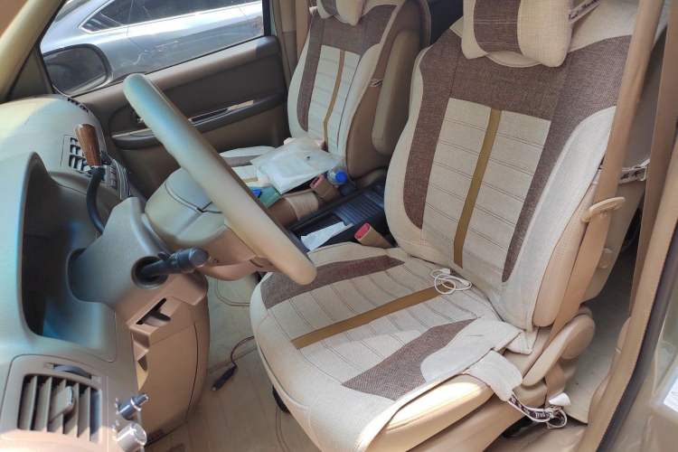 Used Buick GL8 2014 2.4L Comfort Edition Left Front Seat