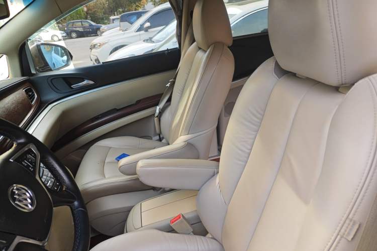 Used Buick GL8 2014 3.0L GT Luxury Business Haoya Edition Left Front Seat