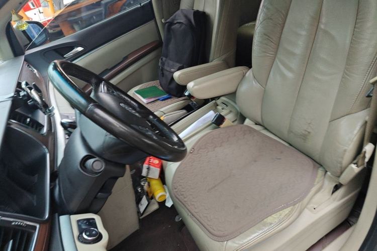 Used Buick GL8 2014 3.0L GT Luxury Business Haoya Edition Left Front Seat