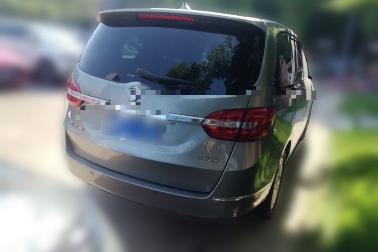 Used Buick GL8 2014 3.0L XT Luxury Business Flagship Edition Rear Right 45 Deg