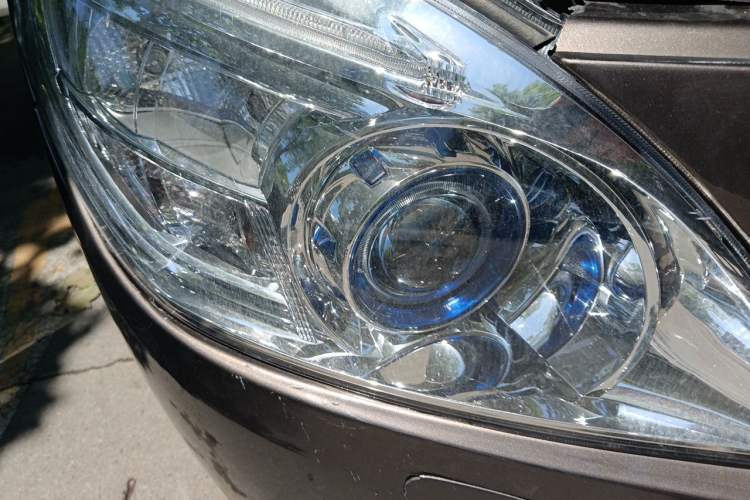 Used Buick GL8 2014 2.4L Executive Edition Right Front Headlight