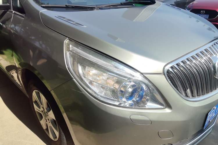 Used Buick GL8 2014 3.0L XT Luxury Business Flagship Edition Right Front Headlight