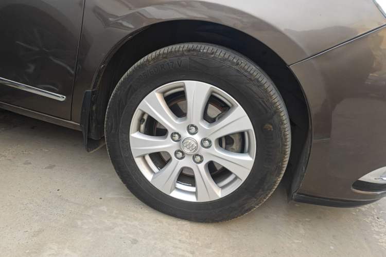 Used Buick GL8 2014 3.0L GT Luxury Business Haoya Edition Right Front Wheel Hub