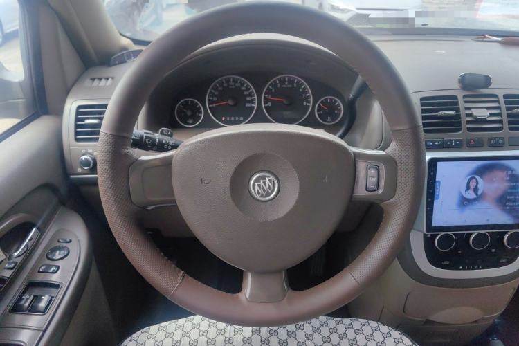 Used Buick GL8 2014 2.4L Classic Edition Steering Wheel