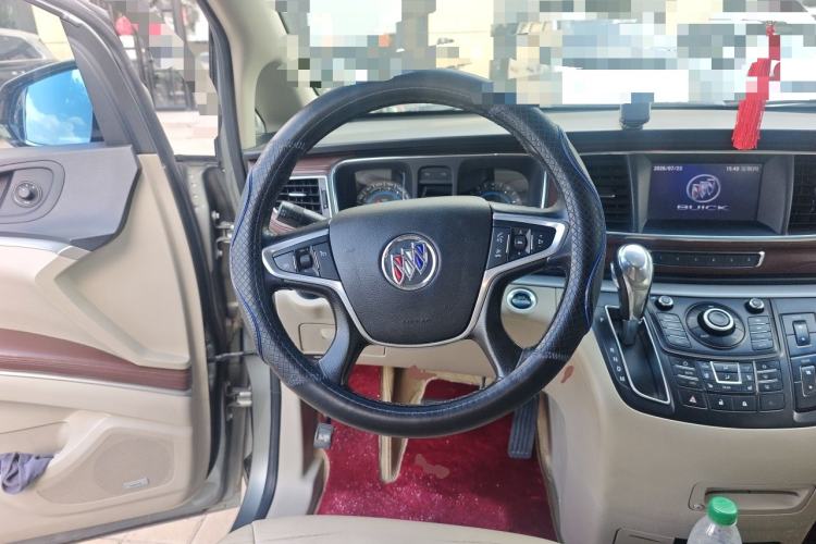 Used Buick GL8 2014 3.0L XT Luxury Business Flagship Edition Steering Wheel