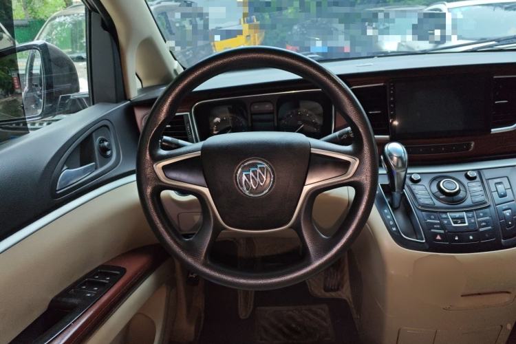 Used Buick GL8 2014 2.4L CT Luxury Business Comfort Edition Steering Wheel