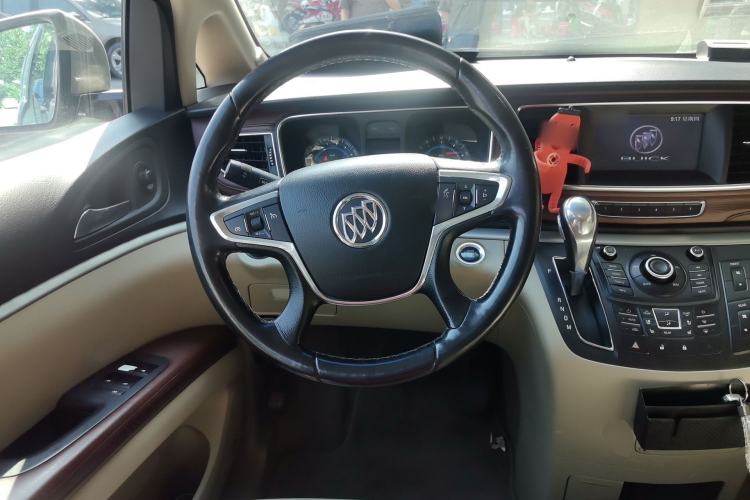 Used Buick GL8 2014 3.0L XT Luxury Business Flagship Edition Steering Wheel
