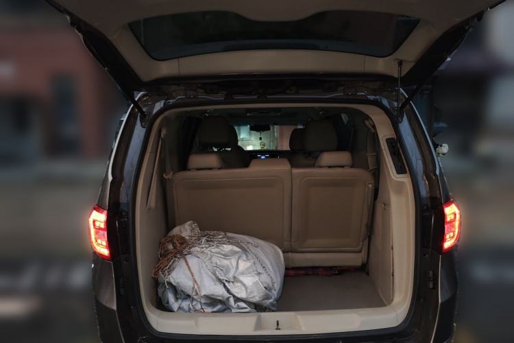 Used Buick GL8 2014 3.0L XT Luxury Business Flagship Edition Trunk