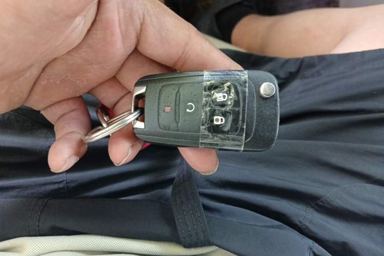 Used Buick GL8 2014 2.4L Executive Edition Vehicle Key
