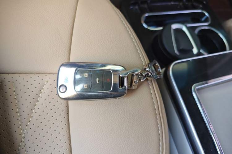 Used Buick GL8 2014 2.4L CT Luxury Business Comfort Edition Vehicle Key