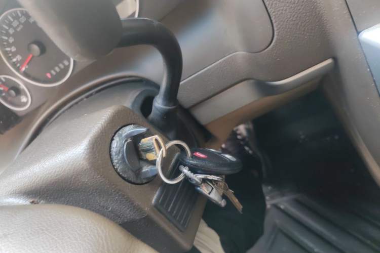 Used Buick GL8 2014 2.4L Classic Edition Vehicle Key