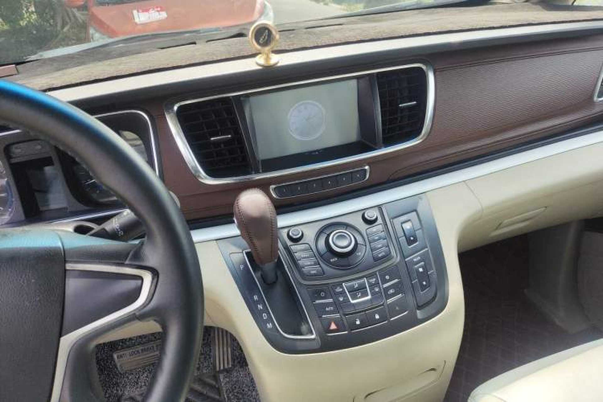 Used Buick GL8 2014 2.4L CT Luxury Business Comfort Edition Audio And AC Panel