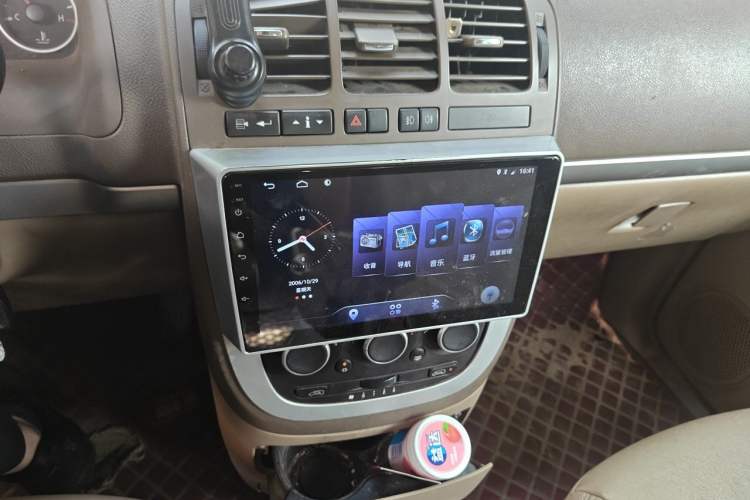 Used Buick GL8 2014 2.4L Classic Edition Audio And AC Panel