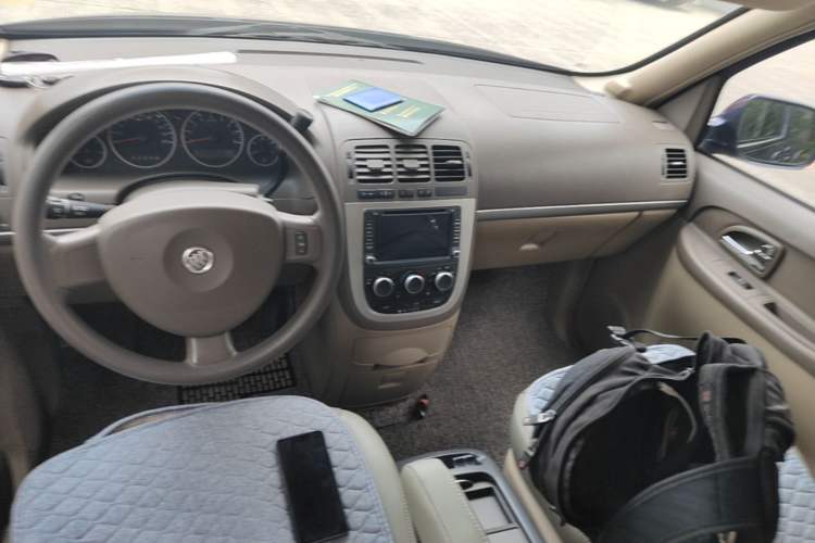 Used Buick GL8 2014 2.4L Classic Edition Center Console