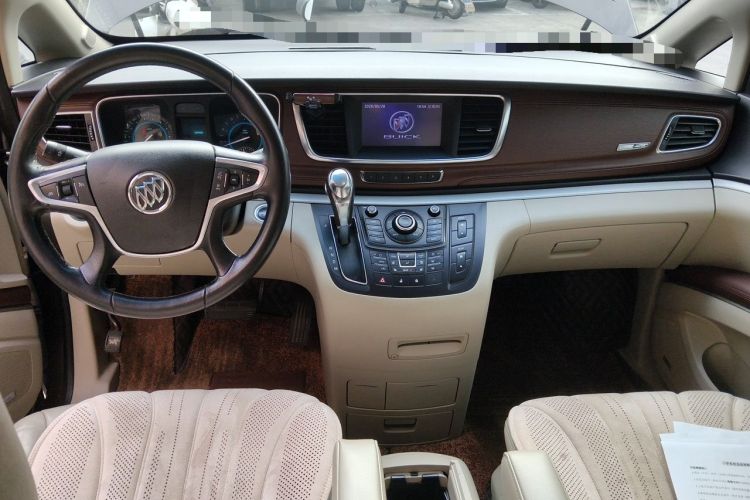 Used Buick GL8 2014 3.0L XT Luxury Business Flagship Edition Center Console