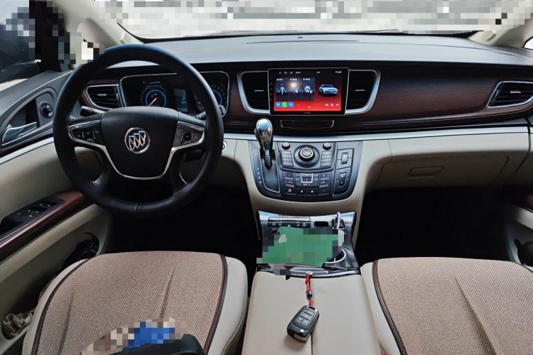 Used Buick GL8 2014 2.4L LT Luxury Business Executive Edition Center Console