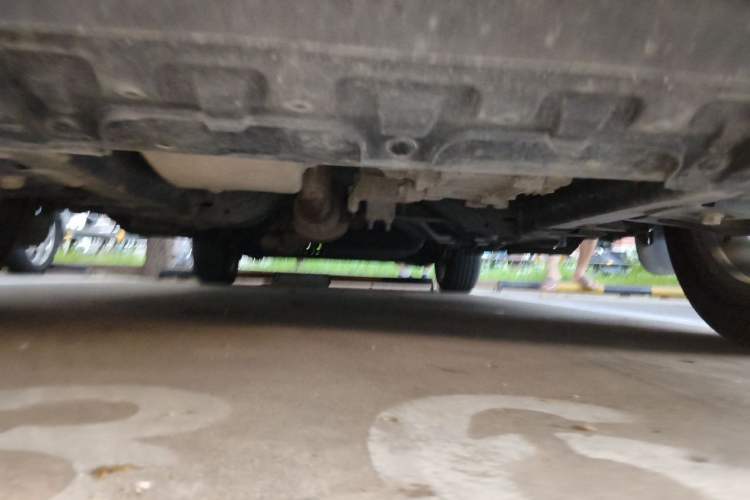 Used Buick GL8 2014 2.4L Comfort Edition Chassis Front