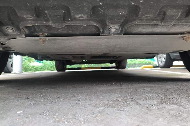 Used Buick GL8 2014 2.4L Comfort Edition Chassis Front